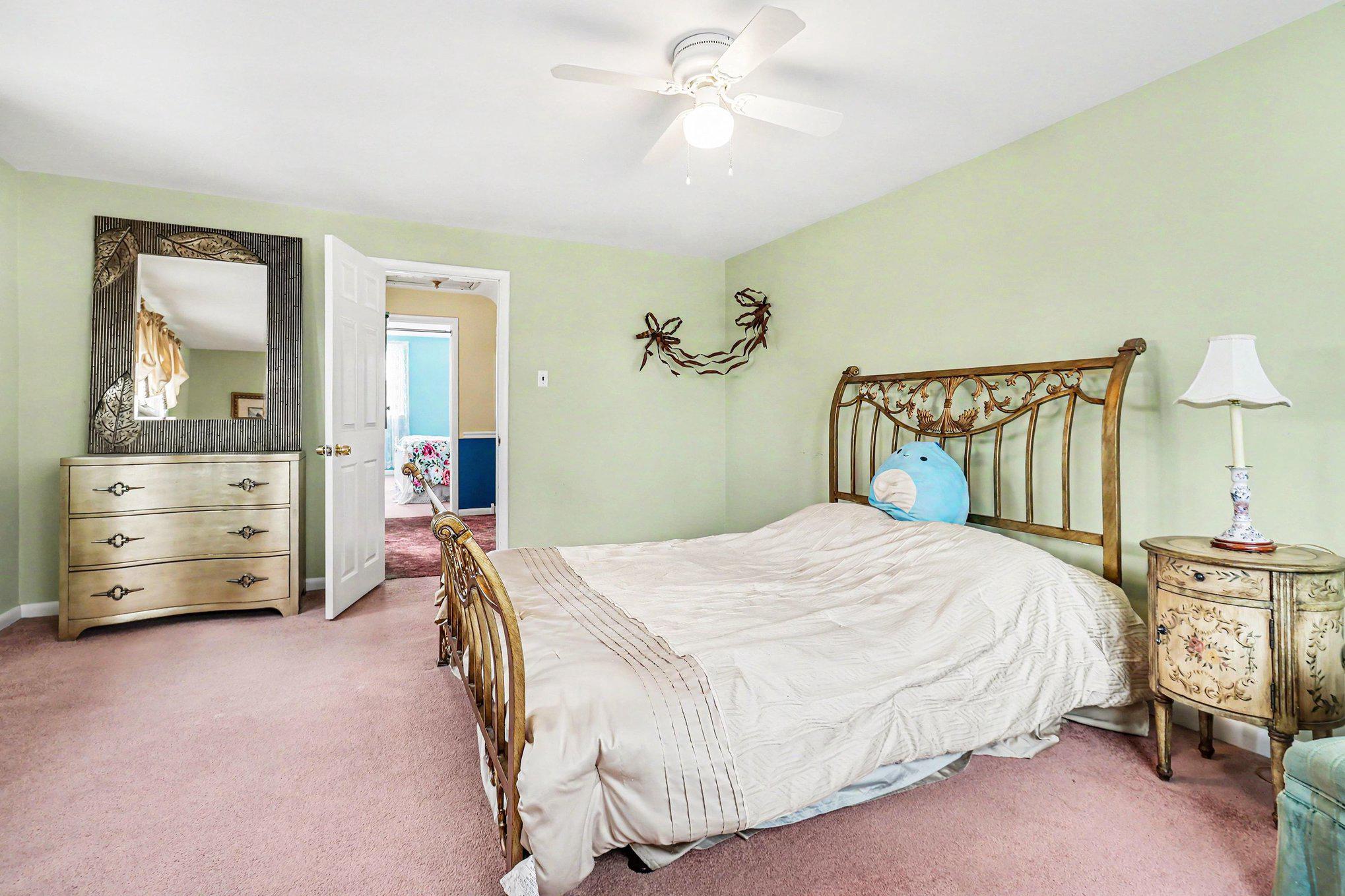 245 Oswald St # Property Photo 24