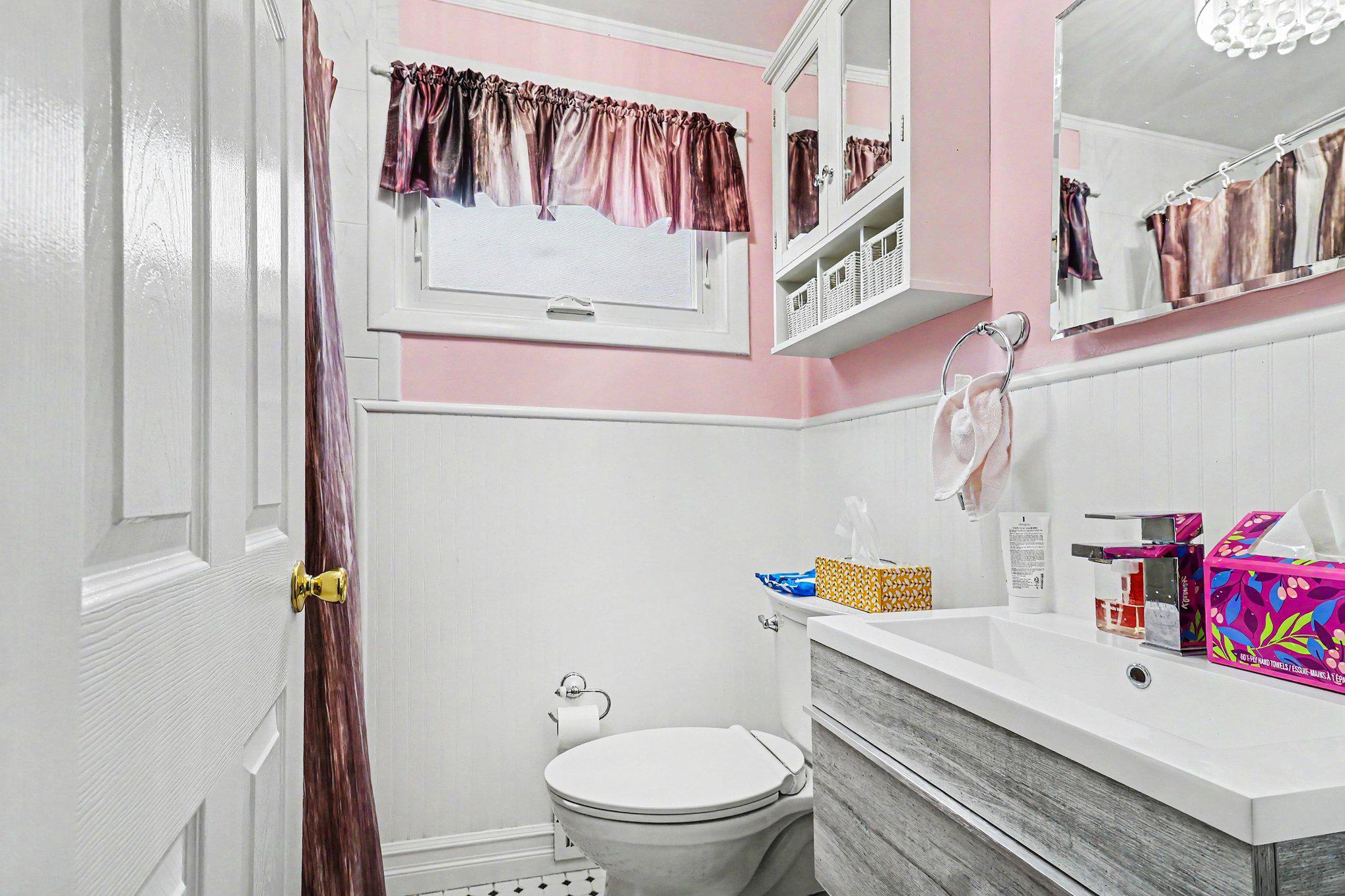 245 Oswald St # Property Photo 26