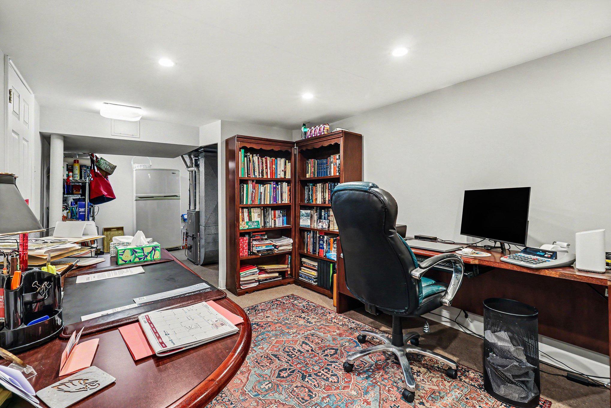 245 Oswald St # Property Photo 32