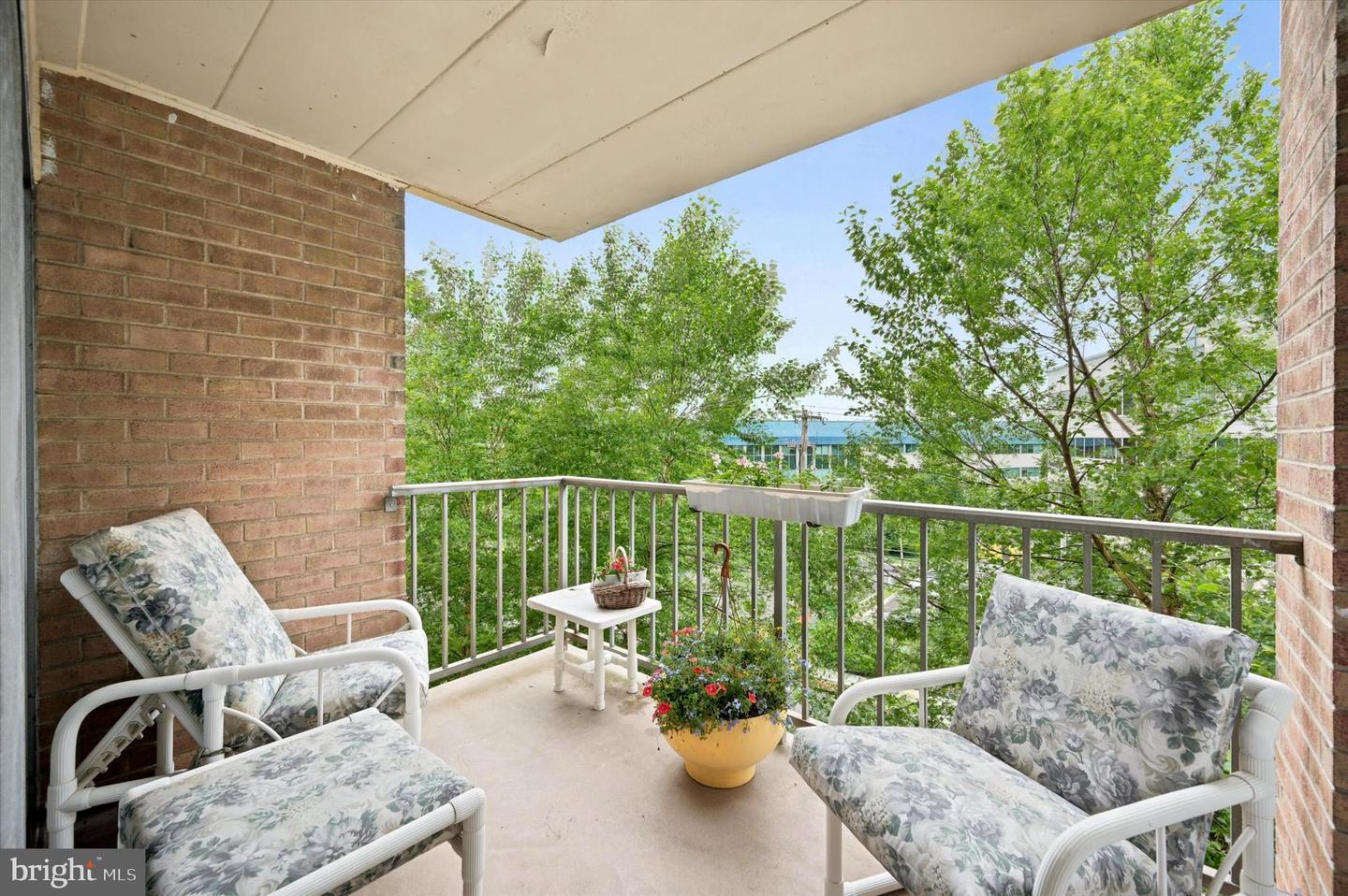 100 West Ave #308-w Property Photo 4