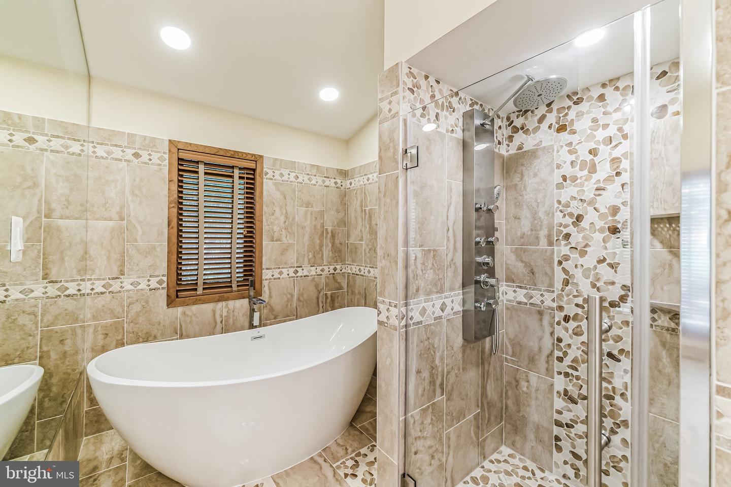 468 Long Ln # Property Photo 40