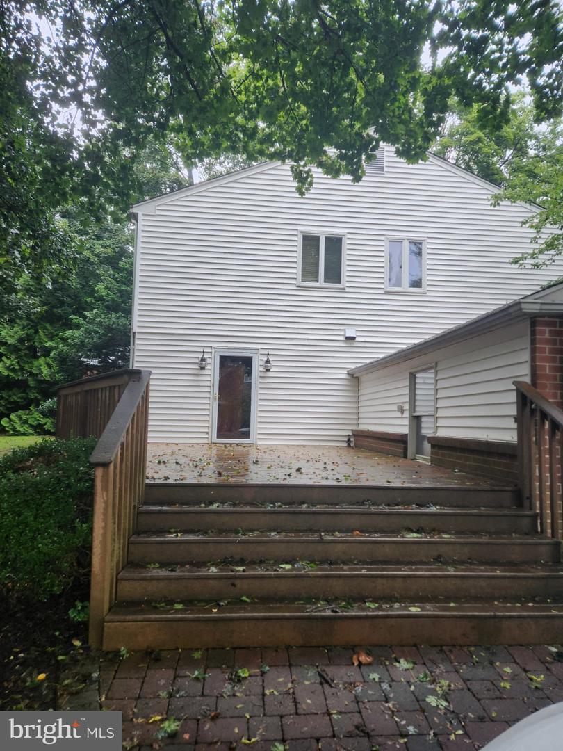 8200 Cadwalader Ave Property Photo 6