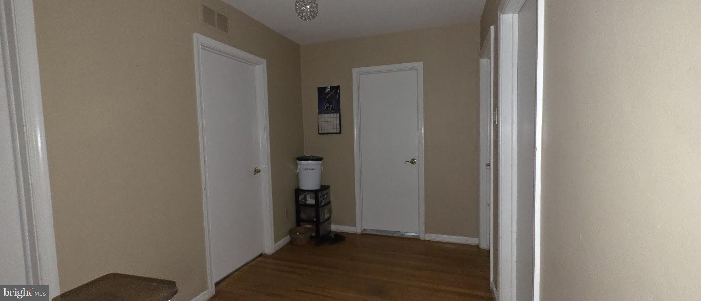8200 Cadwalader Ave Property Photo 11