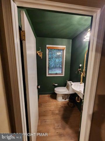 8200 Cadwalader Ave Property Photo 11