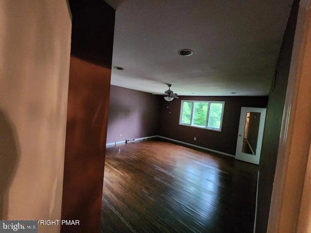 8200 Cadwalader Ave Property Photo 19