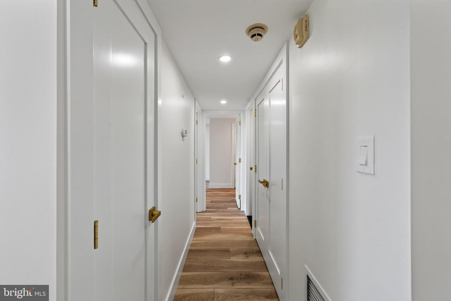 20928 Valley Forge Cir #928 Property Photo 24