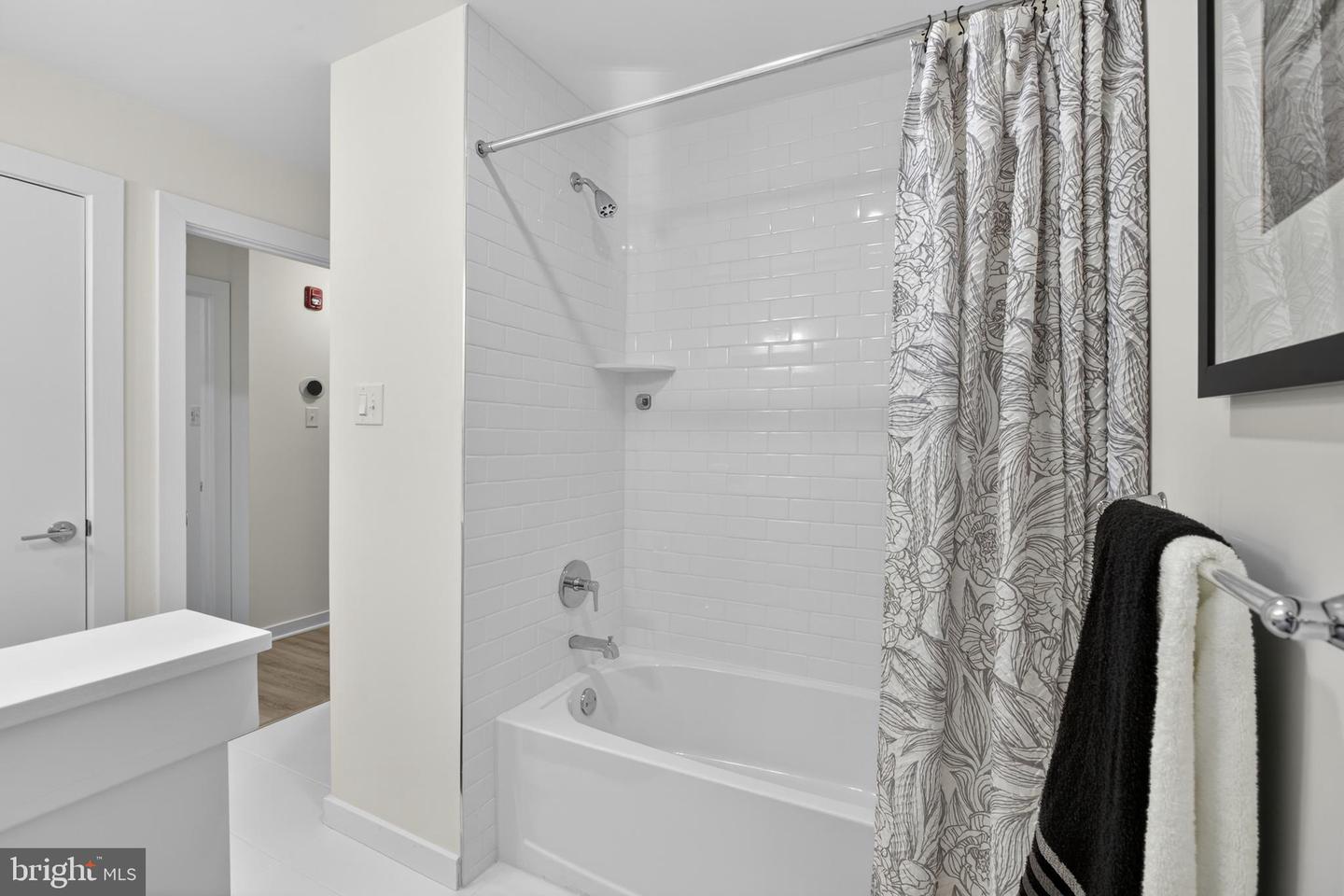 905 Riverplace Dr Property Photo 28
