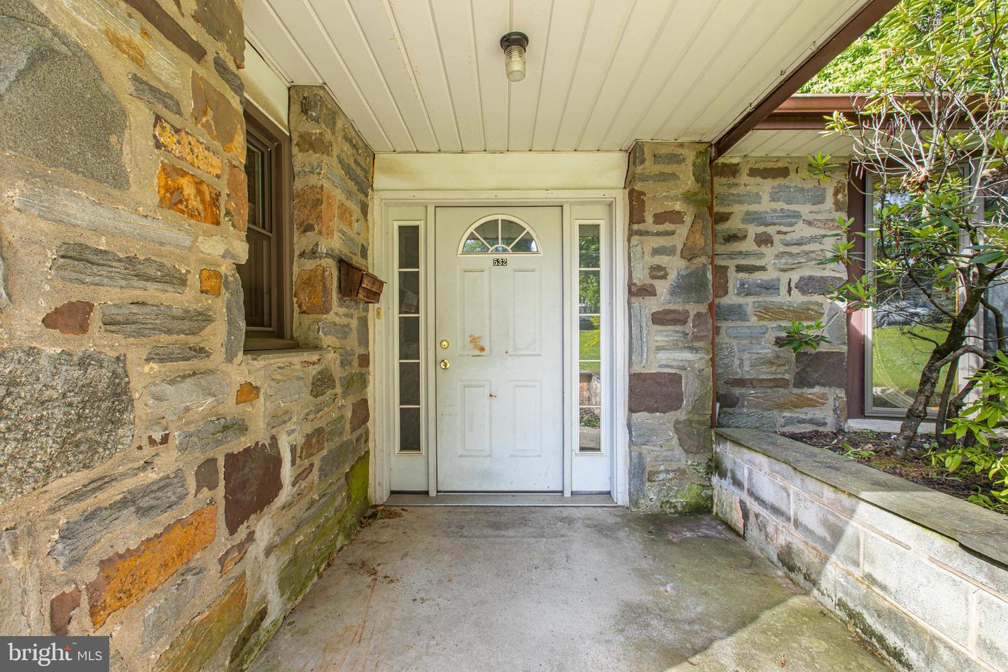 532 Cedar Dr Property Photo 6