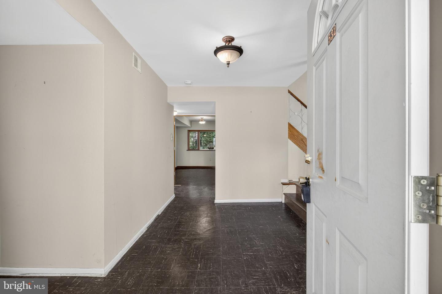 532 Cedar Dr Property Photo 8