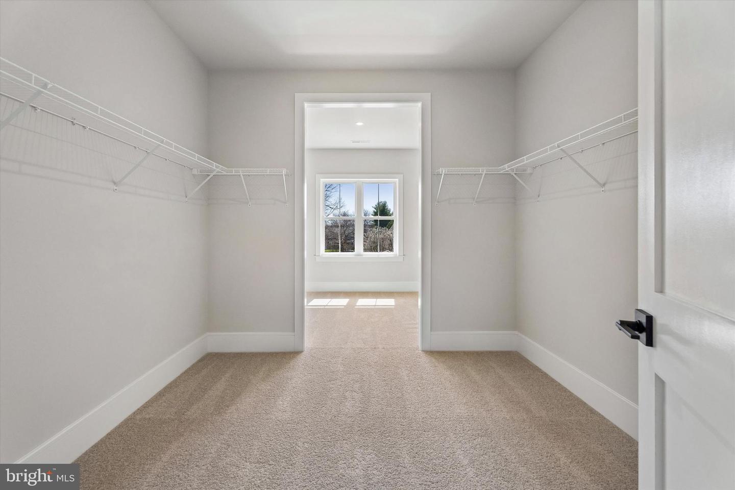 4 Anglesey Ln Property Photo 29