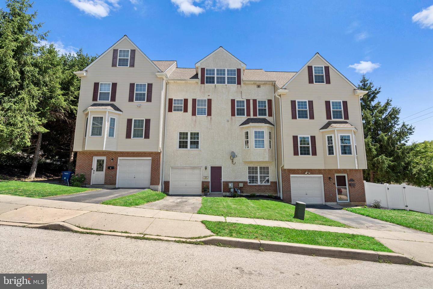 3 Righter St Property Photo 1