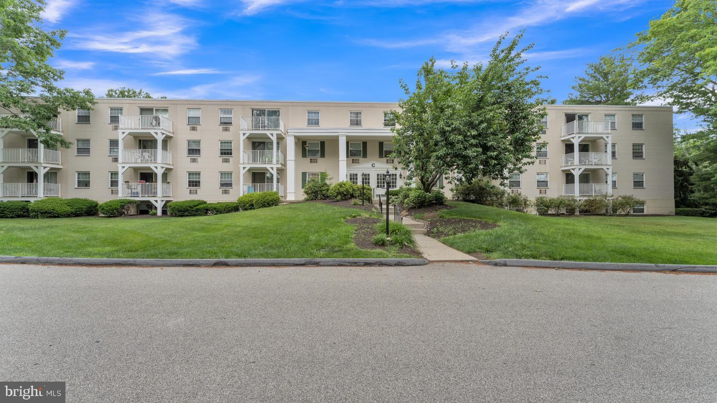 250 Ridge Pike #c60 Property Photo 3