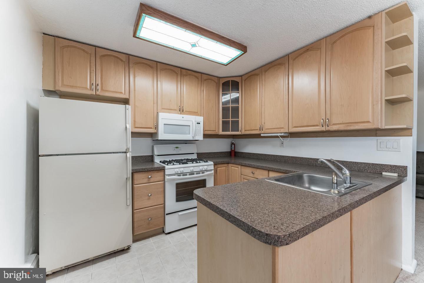 250 Ridge Pike #c60 Property Photo 12