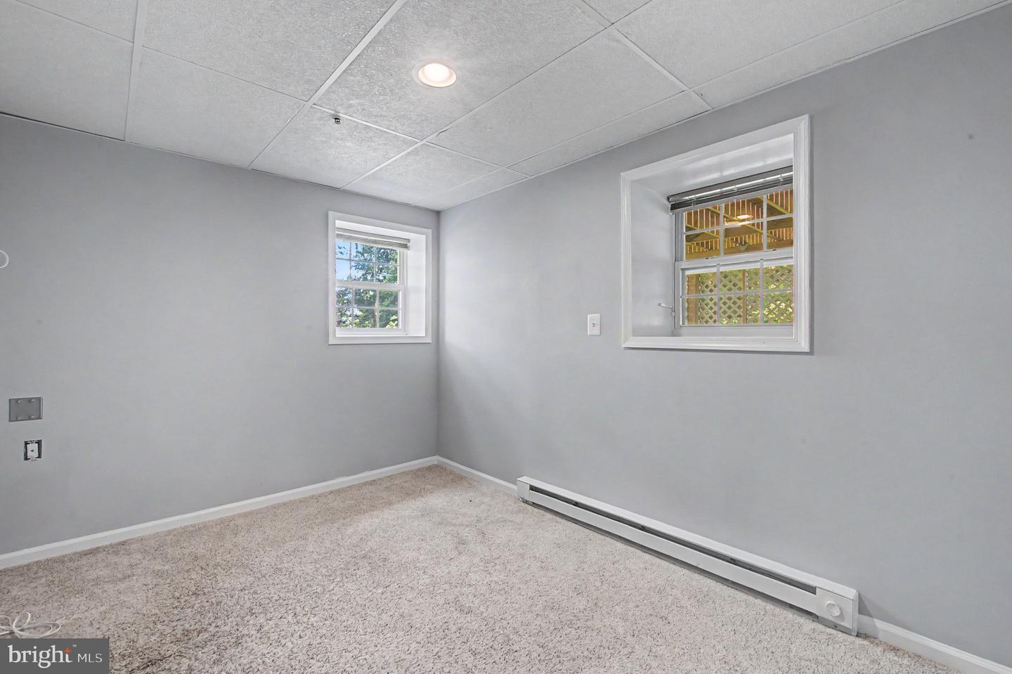630 Jamie Cir Property Photo 35