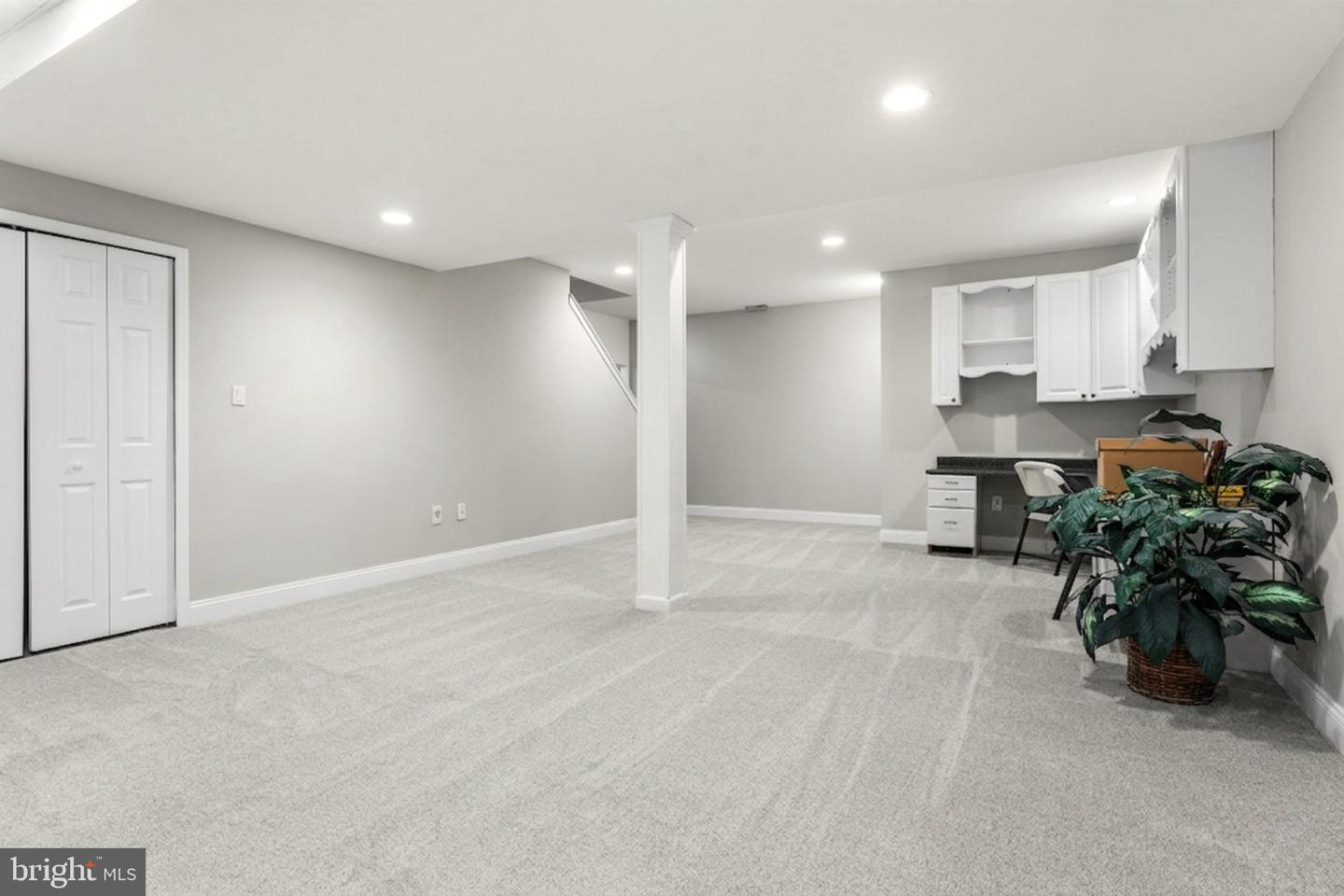 1368 Jasper Dr Property Photo 32