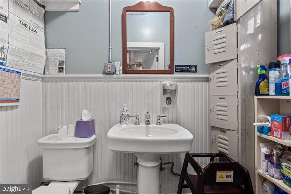 1919 W Point Pike Property Photo 21