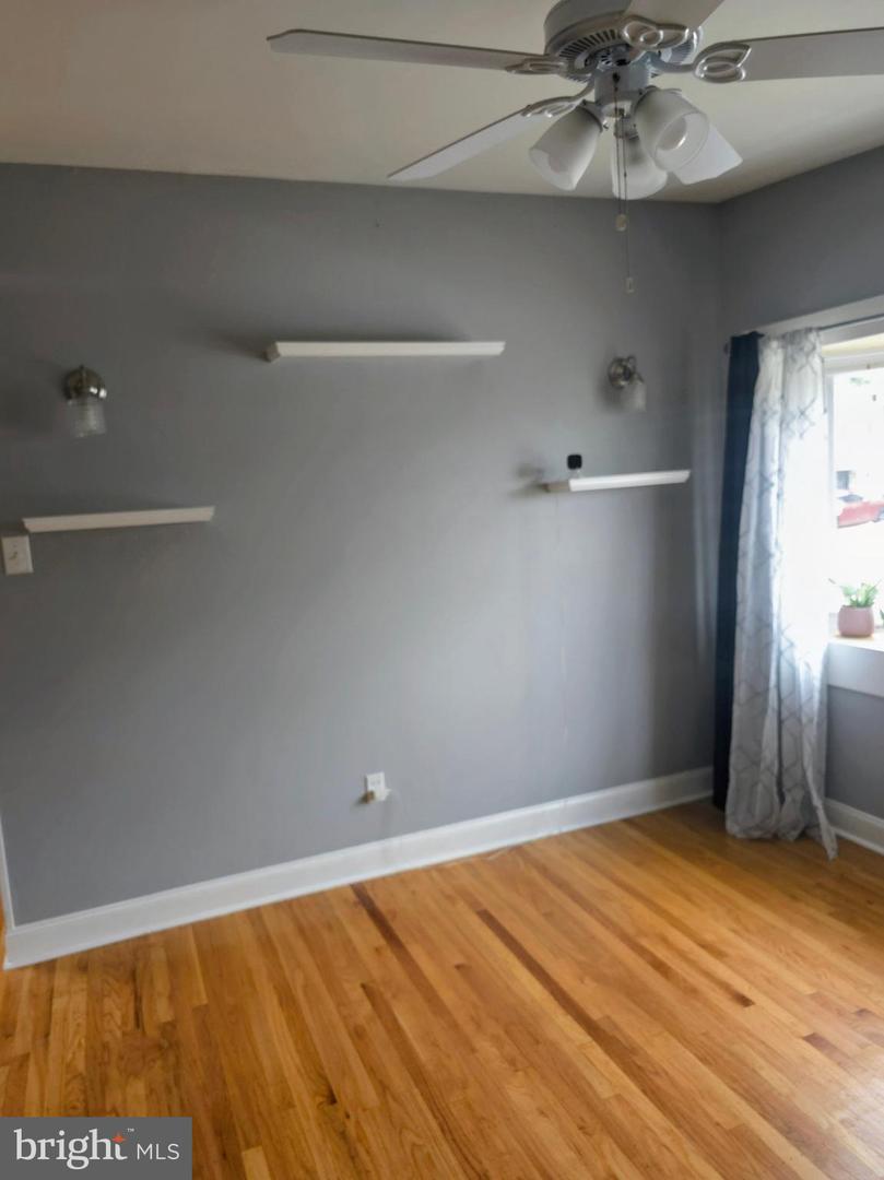 1548 N Birchwood Ave # Property Photo 13
