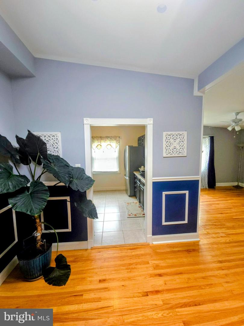 1548 N Birchwood Ave # Property Photo 21