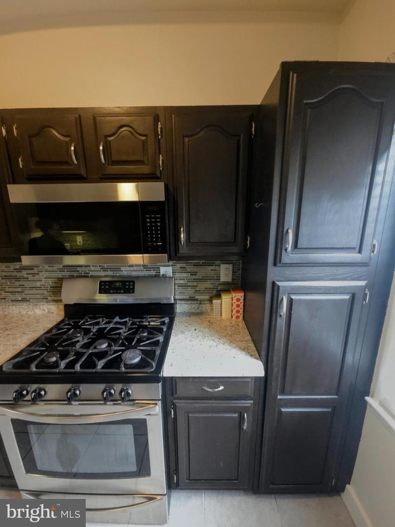 1548 N Birchwood Ave # Property Photo 24