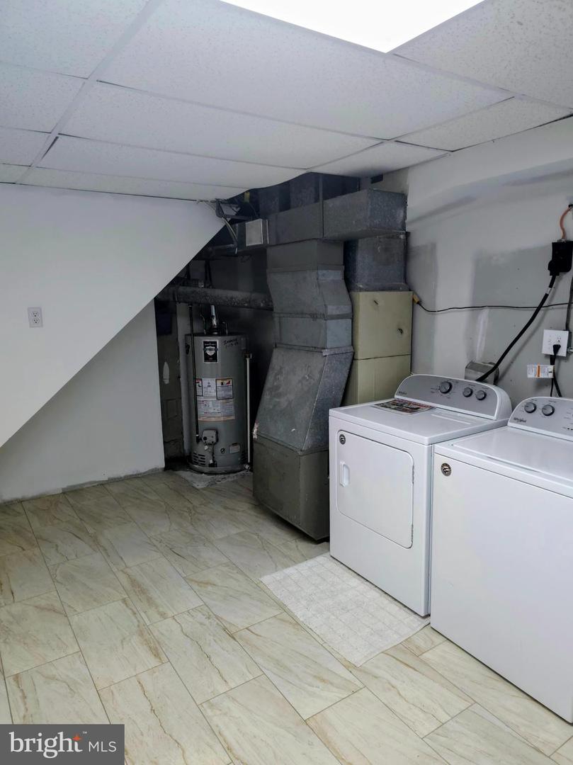 1548 N Birchwood Ave # Property Photo 46