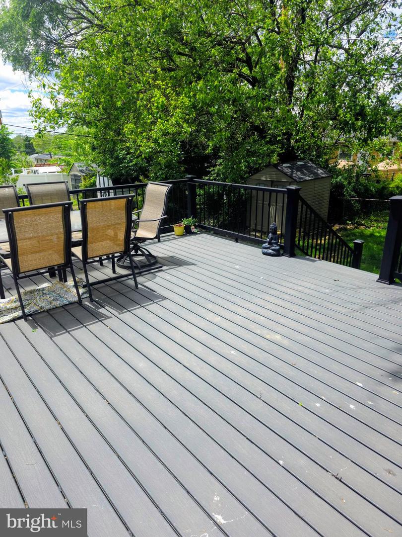 1548 N Birchwood Ave # Property Photo 48