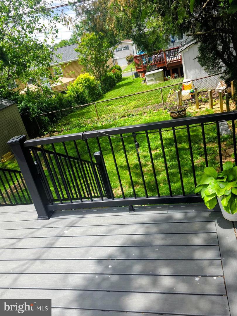 1548 N Birchwood Ave # Property Photo 49