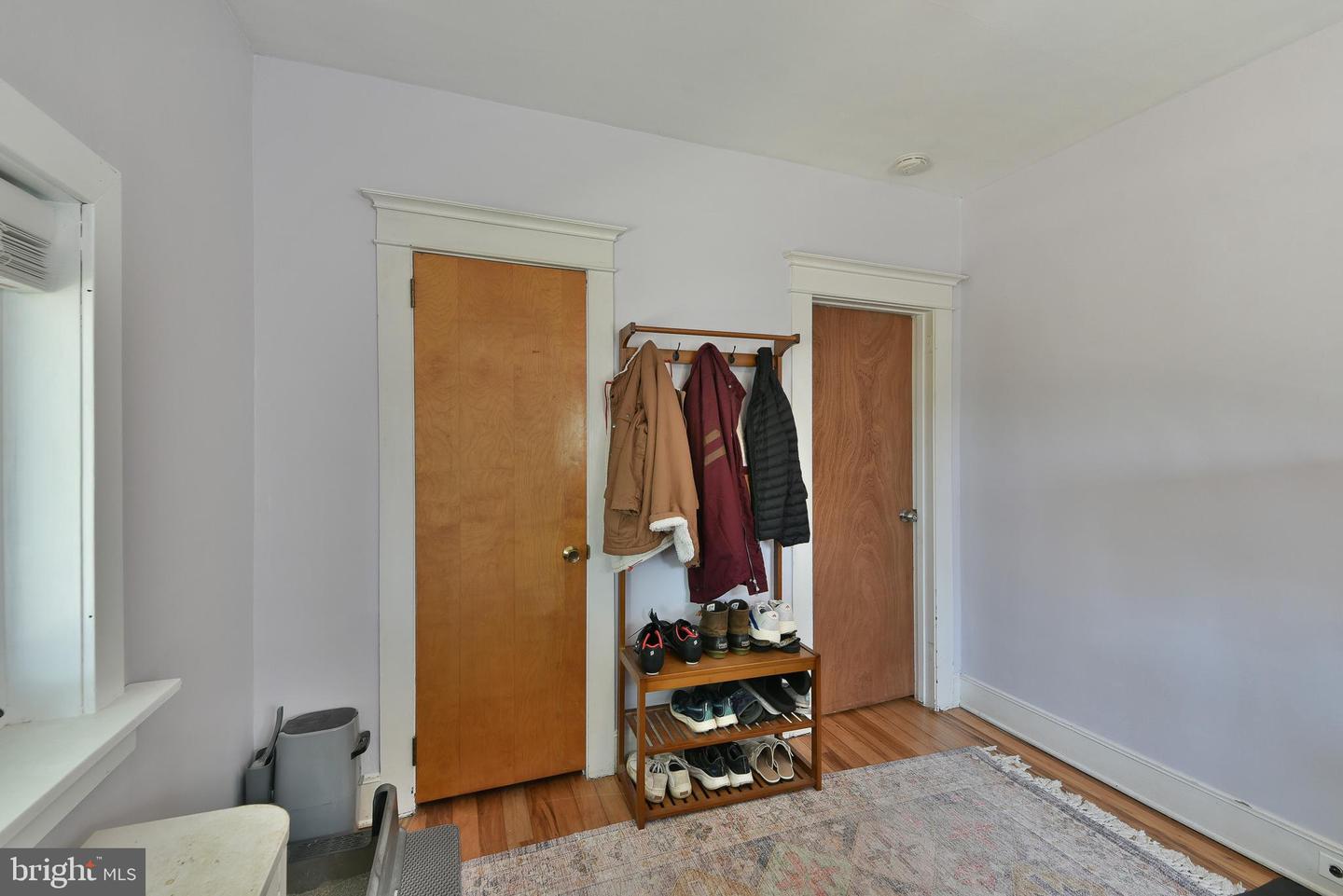 563 San Diego Ave Property Photo 18
