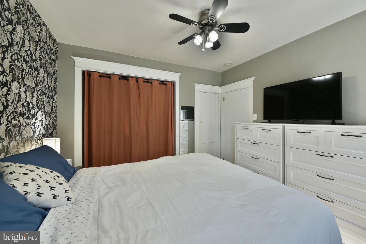 563 San Diego Ave Property Photo 22