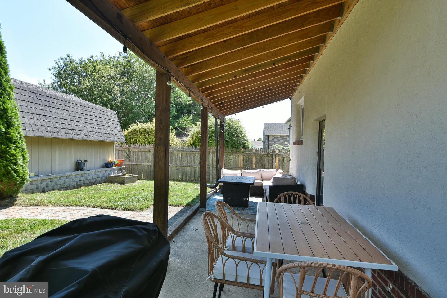 563 San Diego Ave Property Photo 35