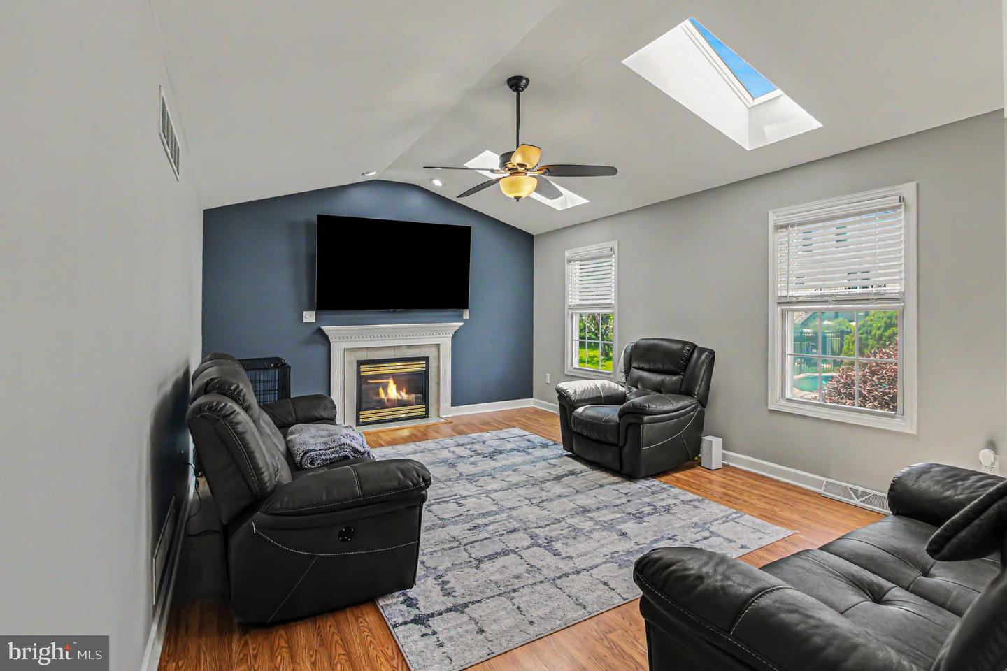 1787 Joanne Ct Property Photo 6