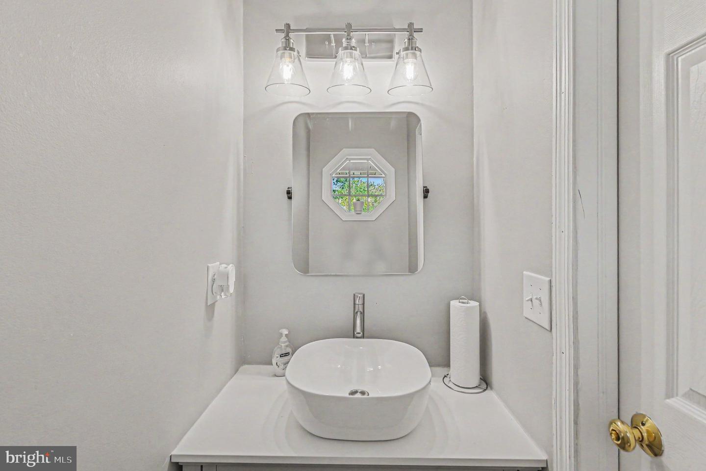 1787 Joanne Ct Property Photo 13