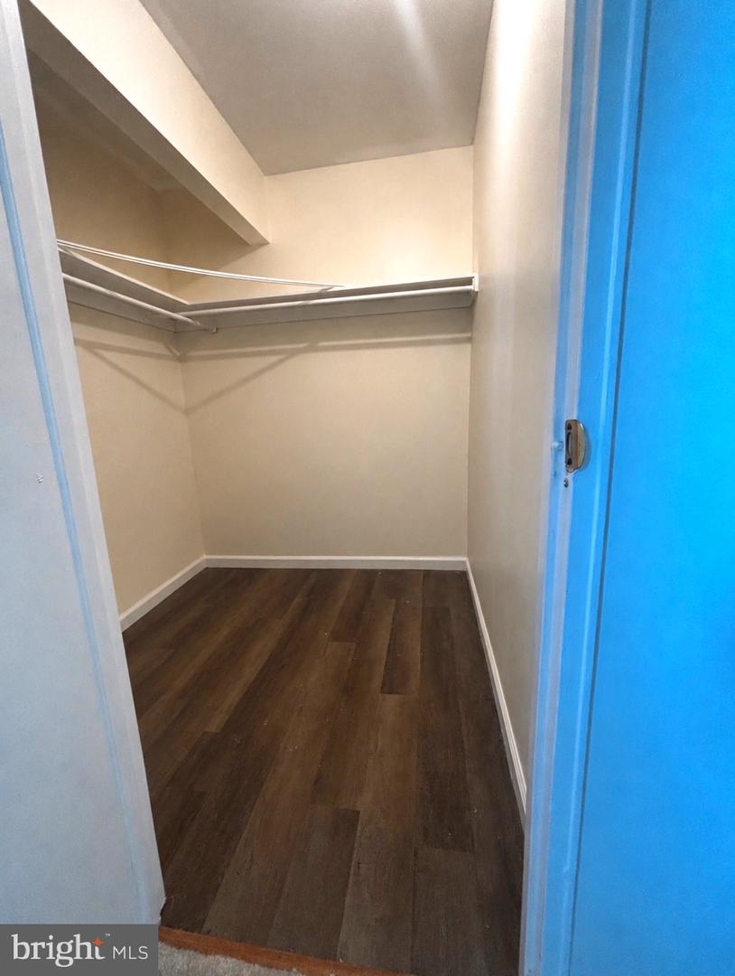 511 Meadowview Ln #511 Property Photo 12