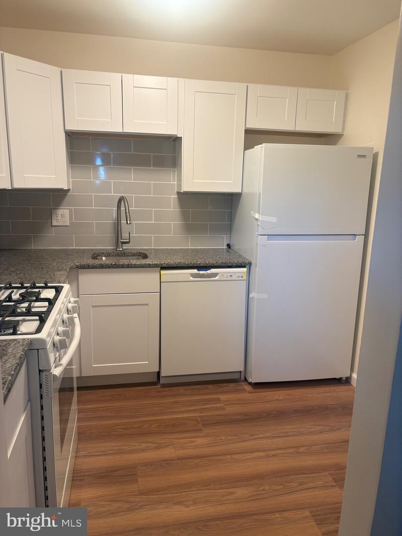 511 Meadowview Ln #511 Property Photo 13