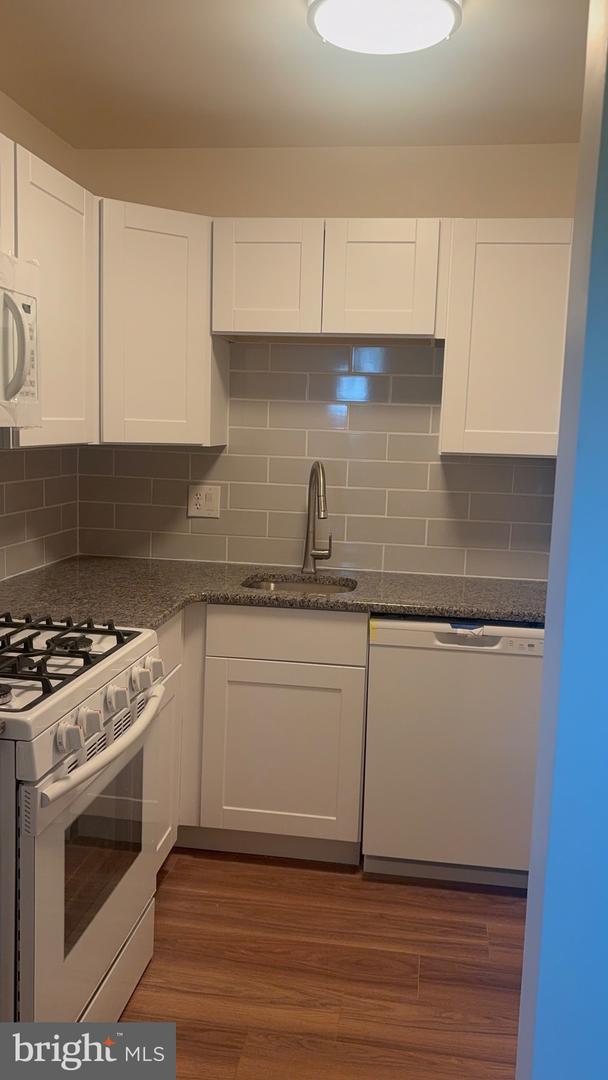 511 Meadowview Ln #511 Property Photo 14