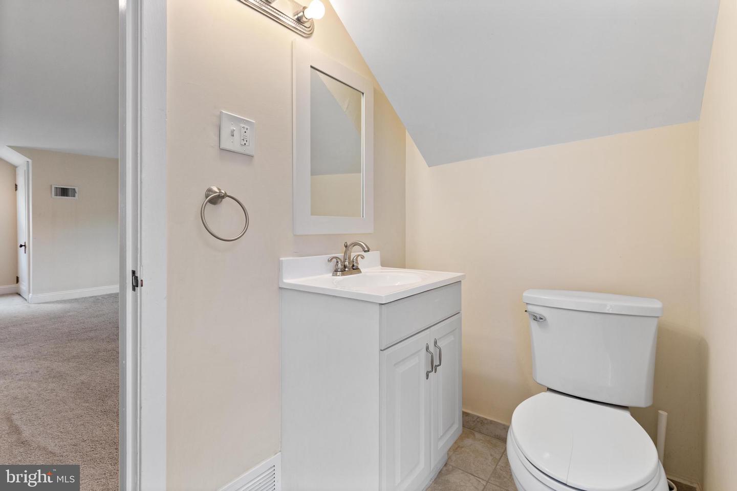 26 Weiss Ave Property Photo 16