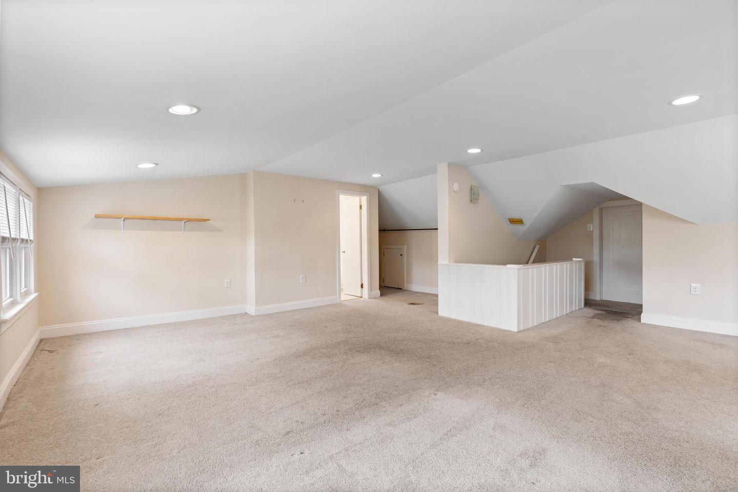 26 Weiss Ave Property Photo 18