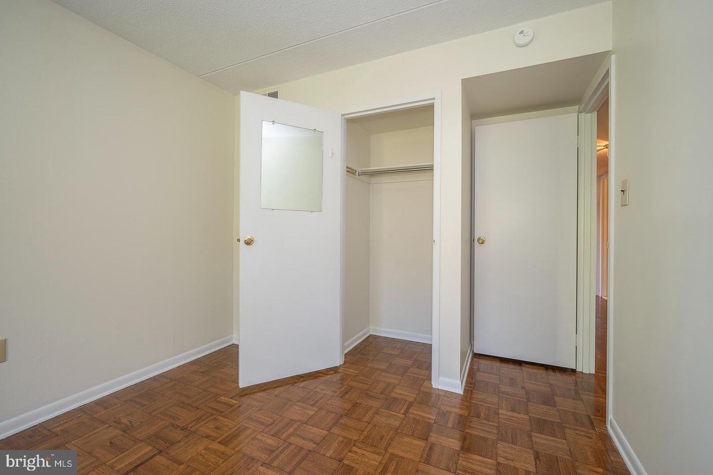 260 W Montgomery Ave #304 Property Photo 24
