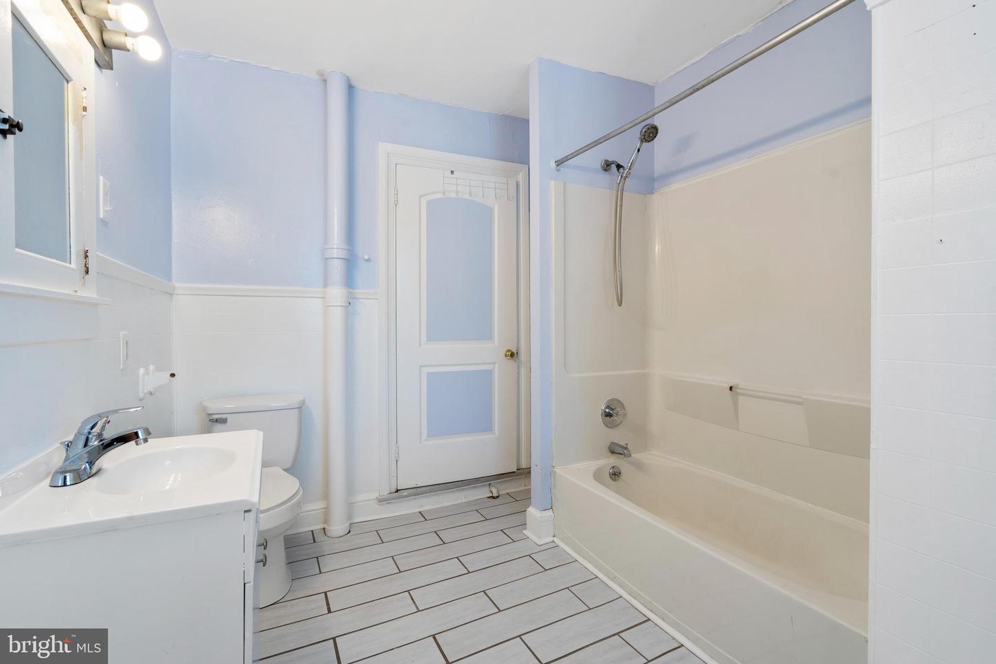 265 Beech St Property Photo 14