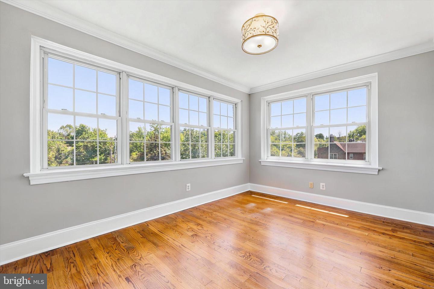 212 Idris #j-3 Property Photo 2