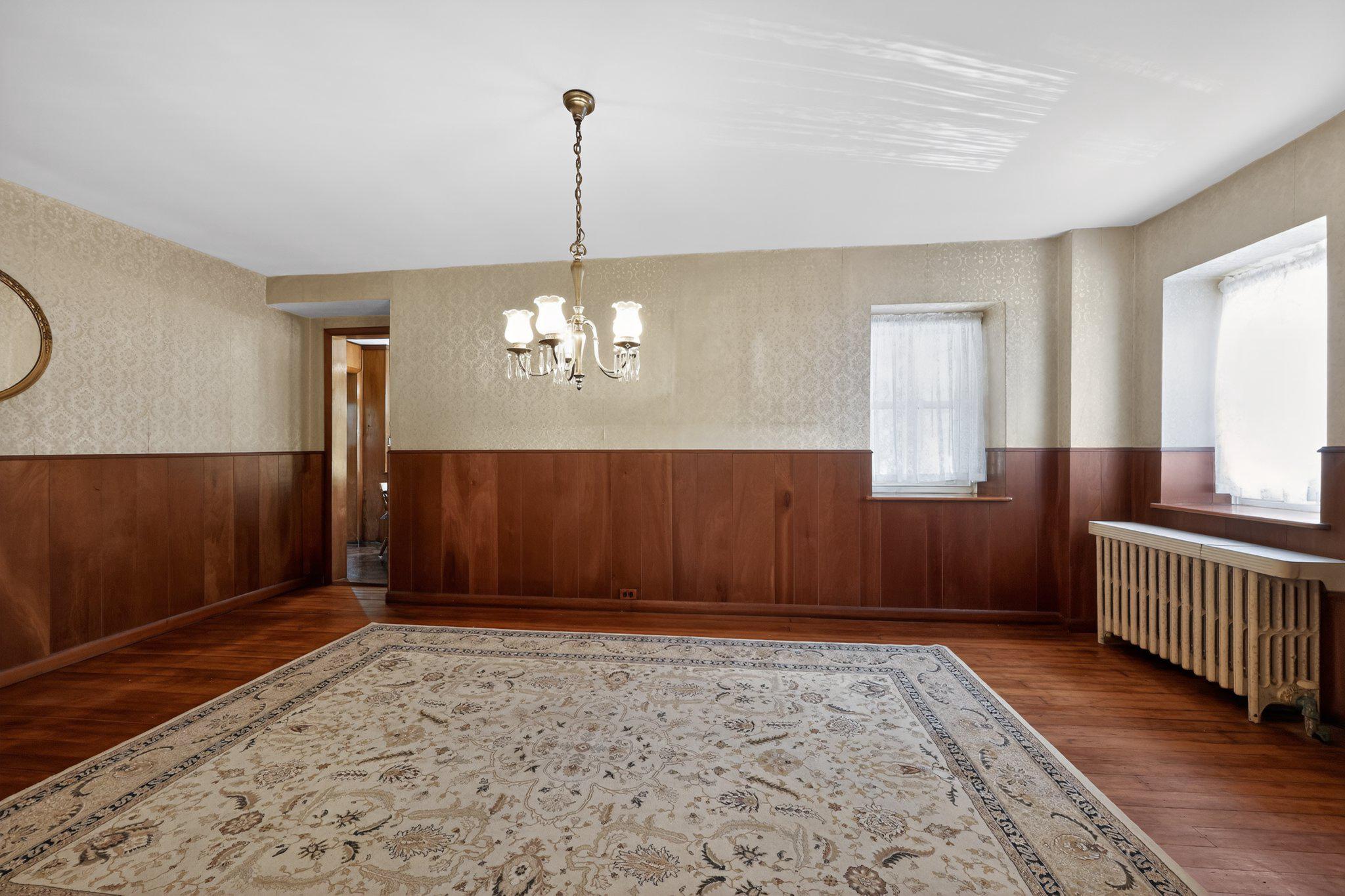 750 Loch Alsh Ave Property Photo 11