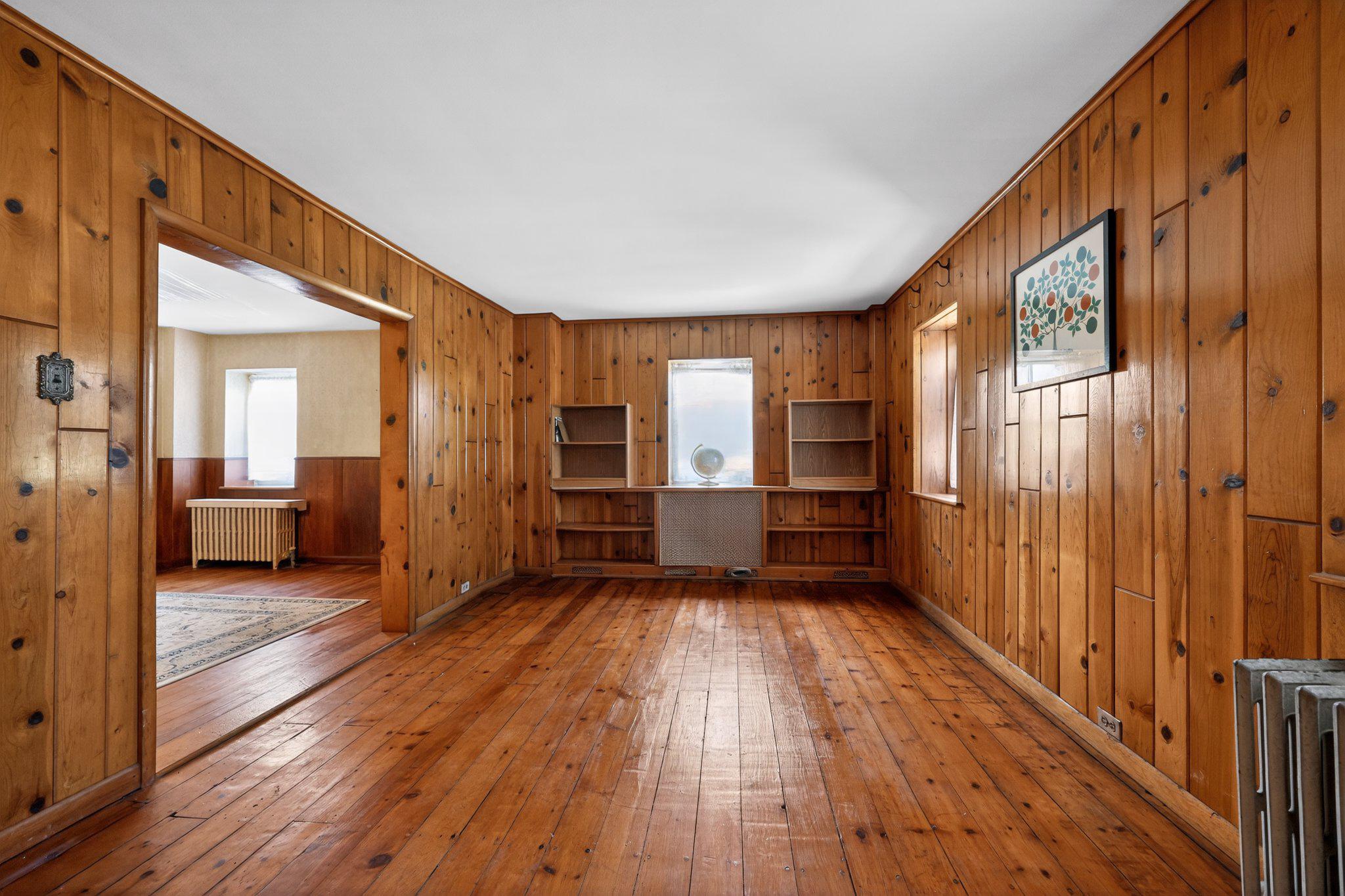 750 Loch Alsh Ave Property Photo 14