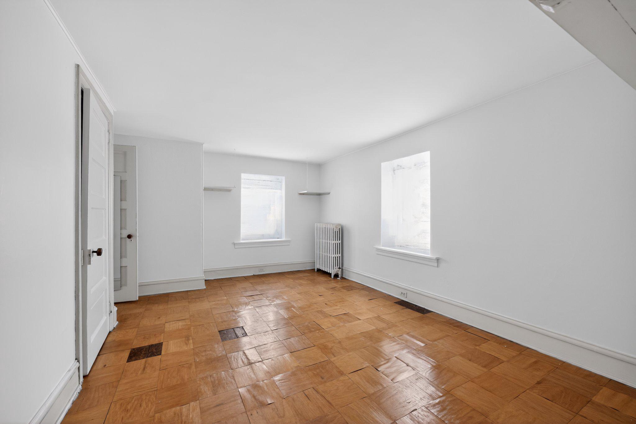 750 Loch Alsh Ave Property Photo 26