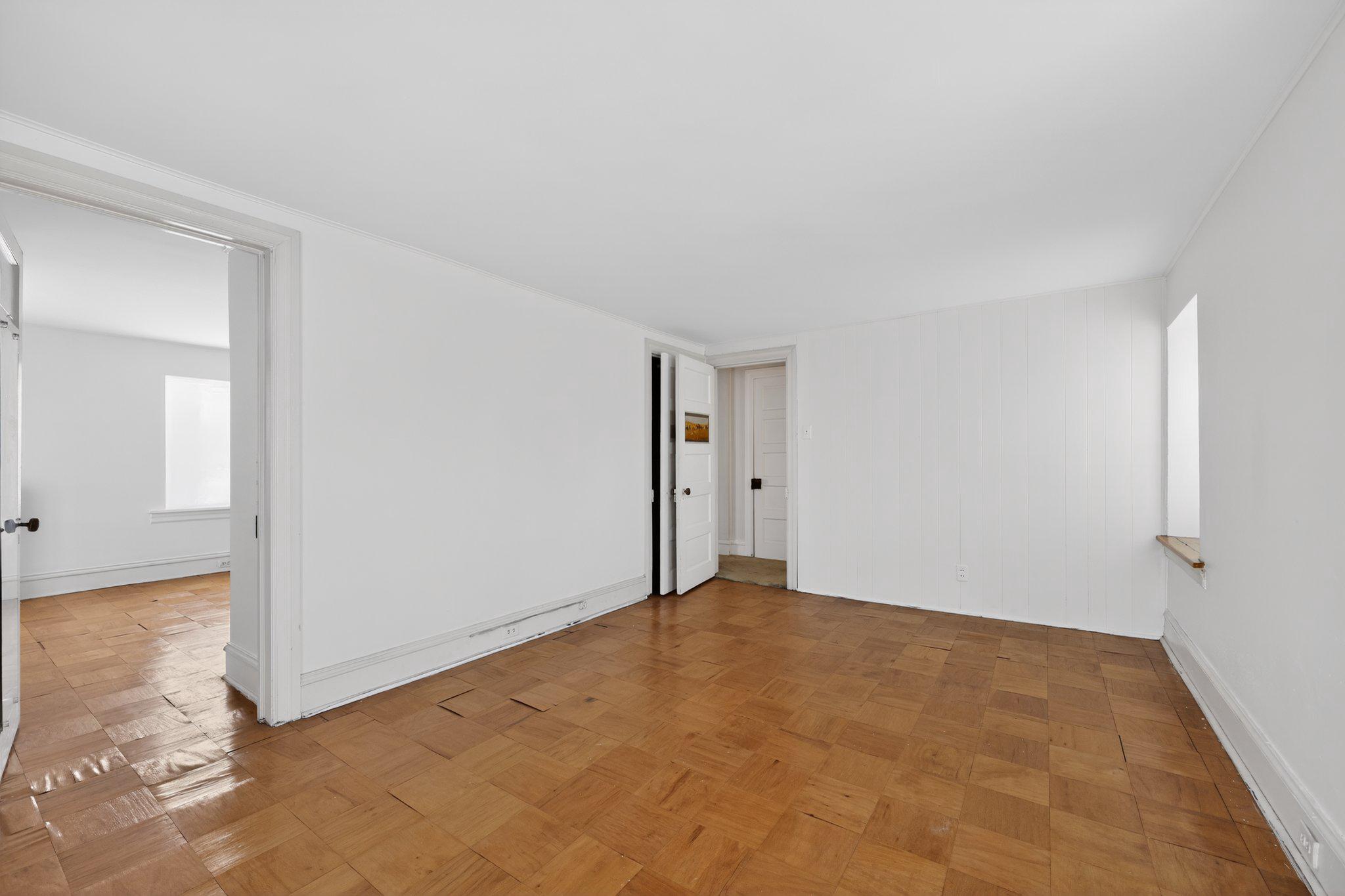 750 Loch Alsh Ave Property Photo 27