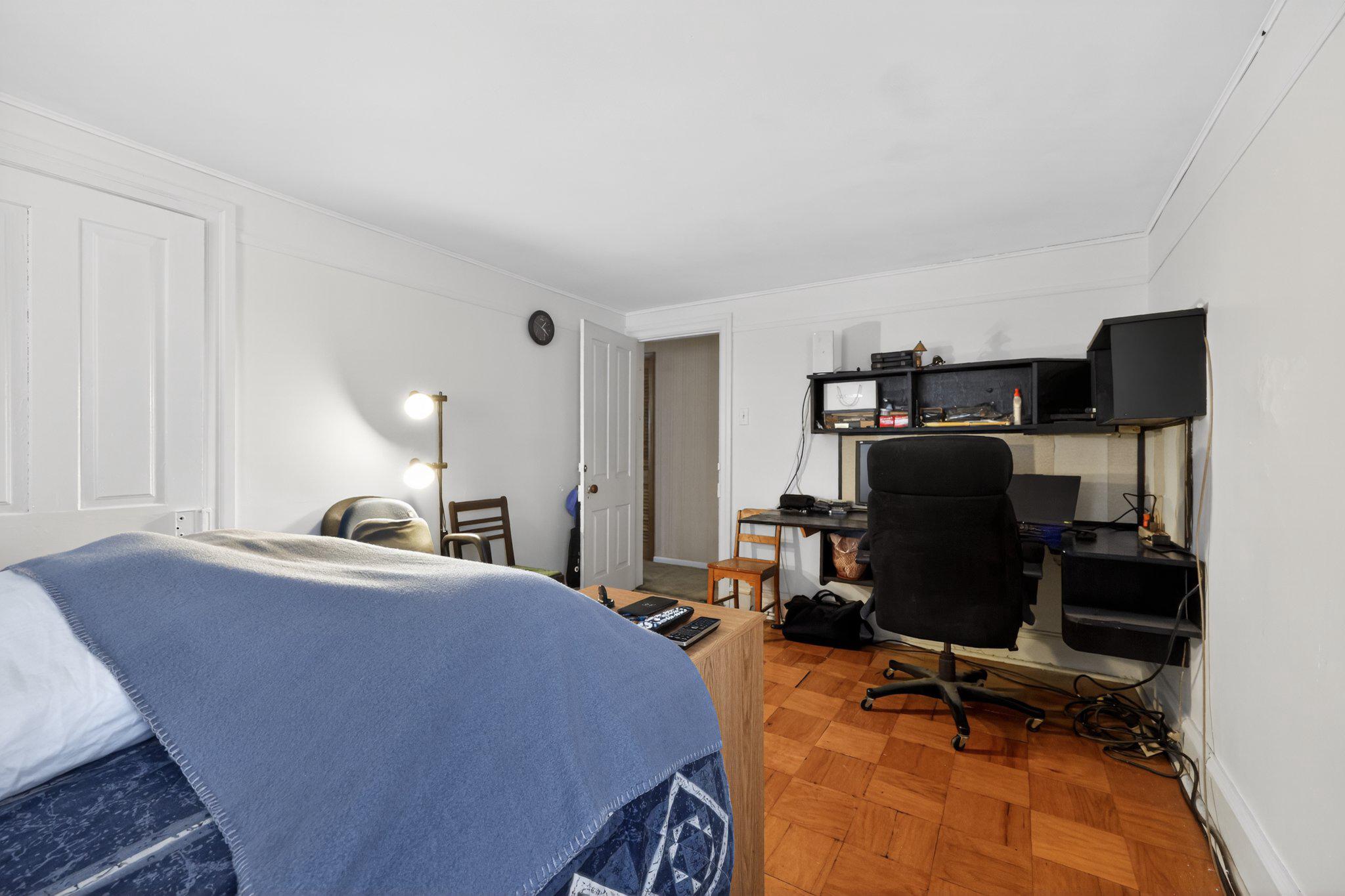 750 Loch Alsh Ave Property Photo 31