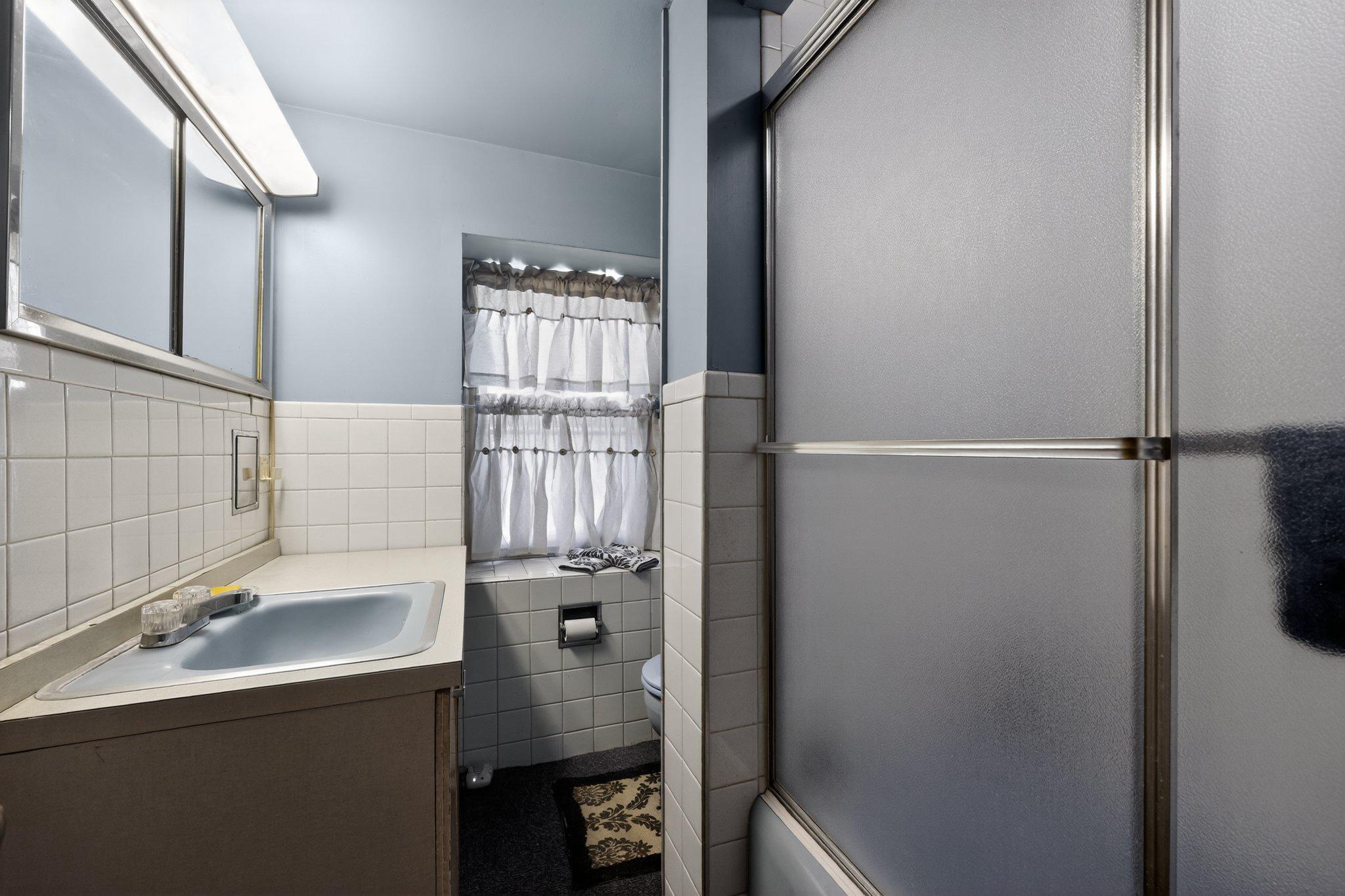 750 Loch Alsh Ave Property Photo 35