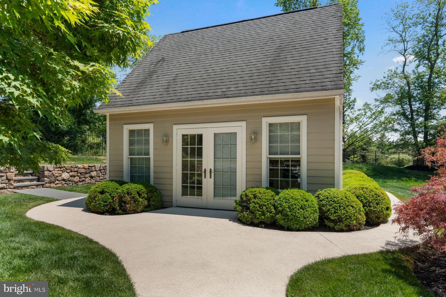 1017 Lorien Dr Property Photo 26