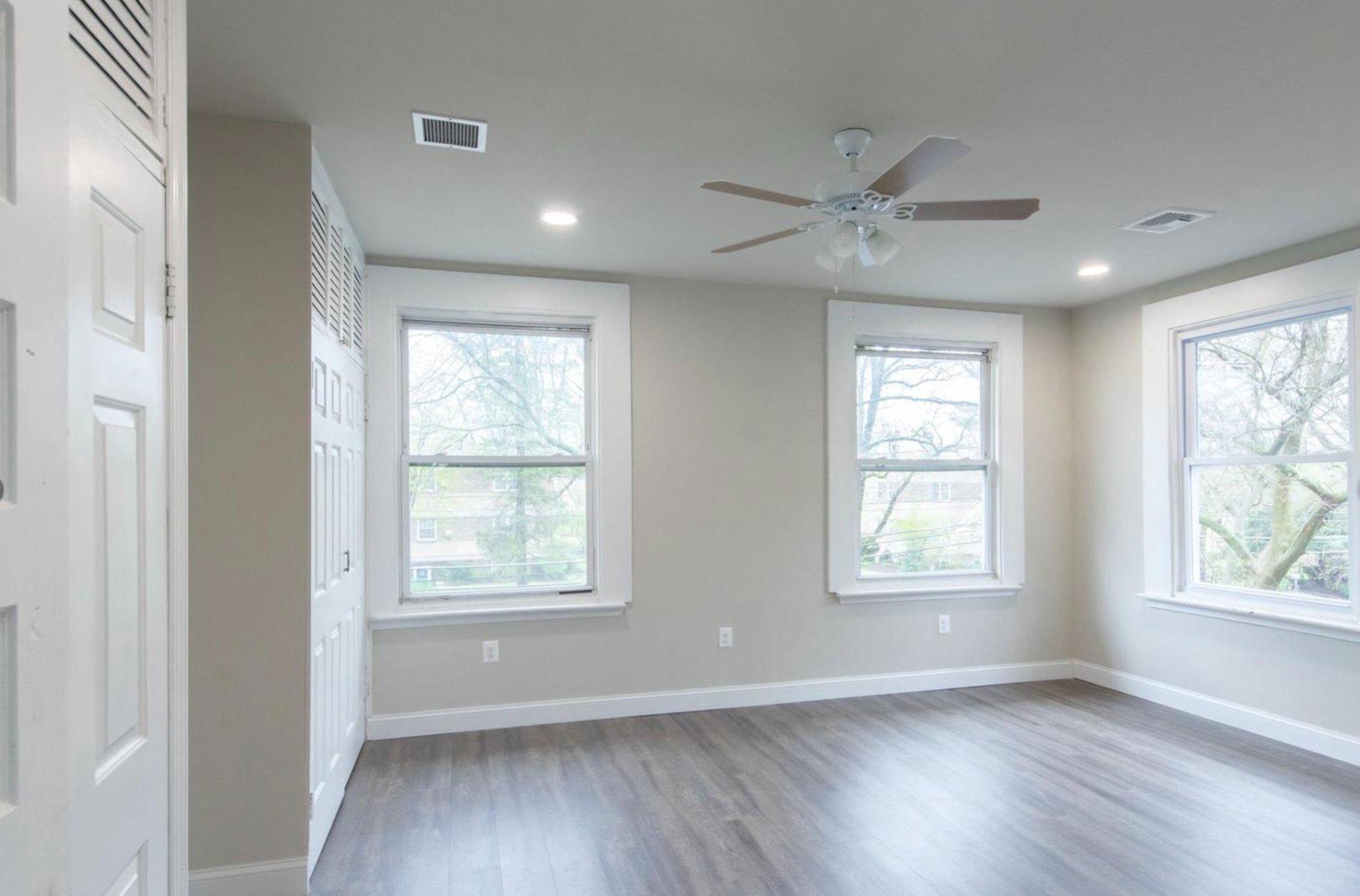 115 Montgomery Ave Property Photo 19
