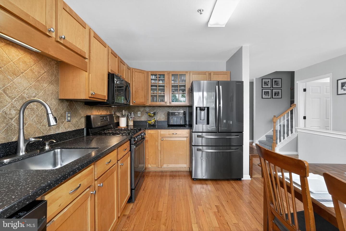 478 Glenn Rose Cir Property Photo 4