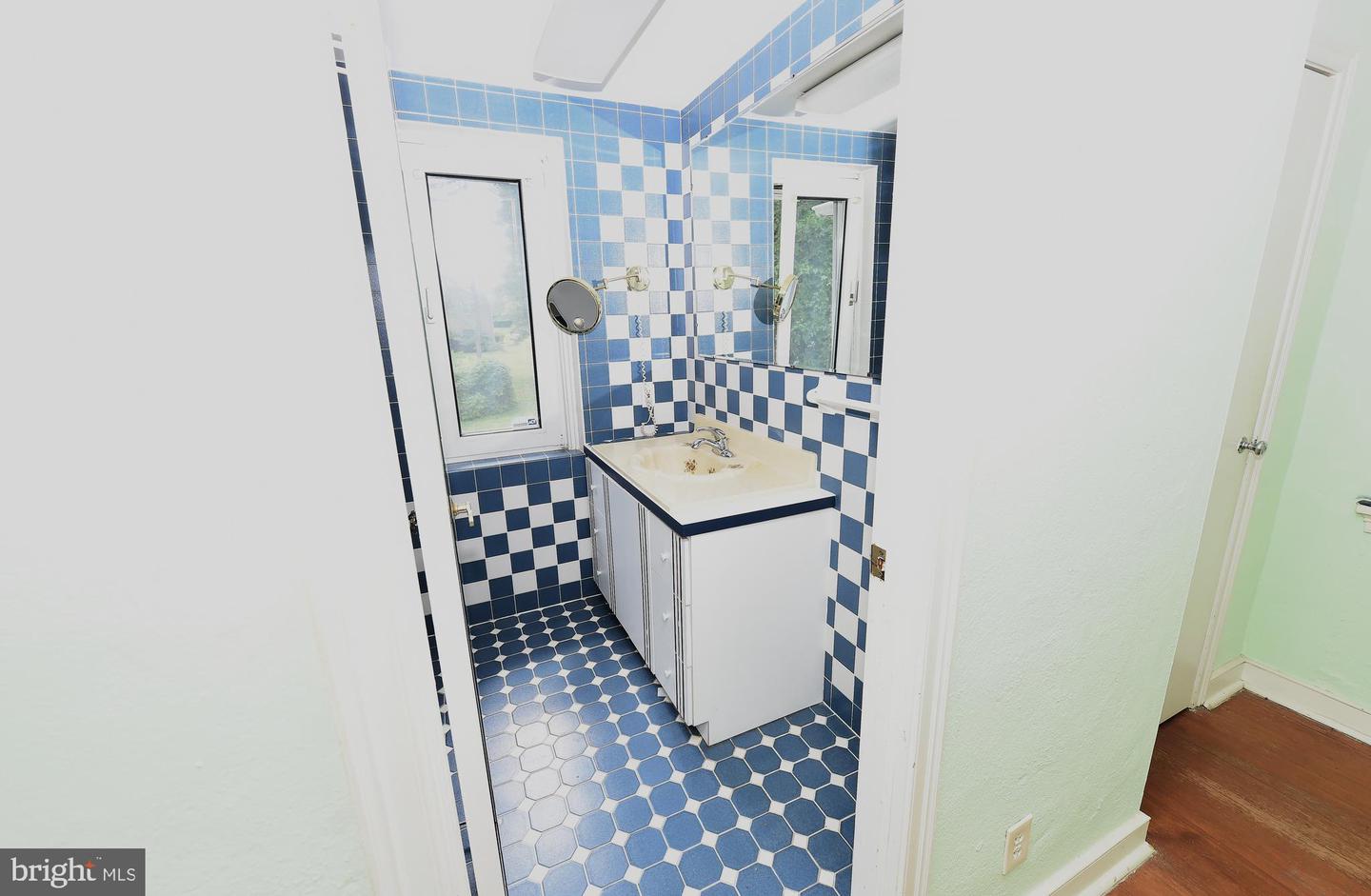 8231 New Second St Property Photo 35