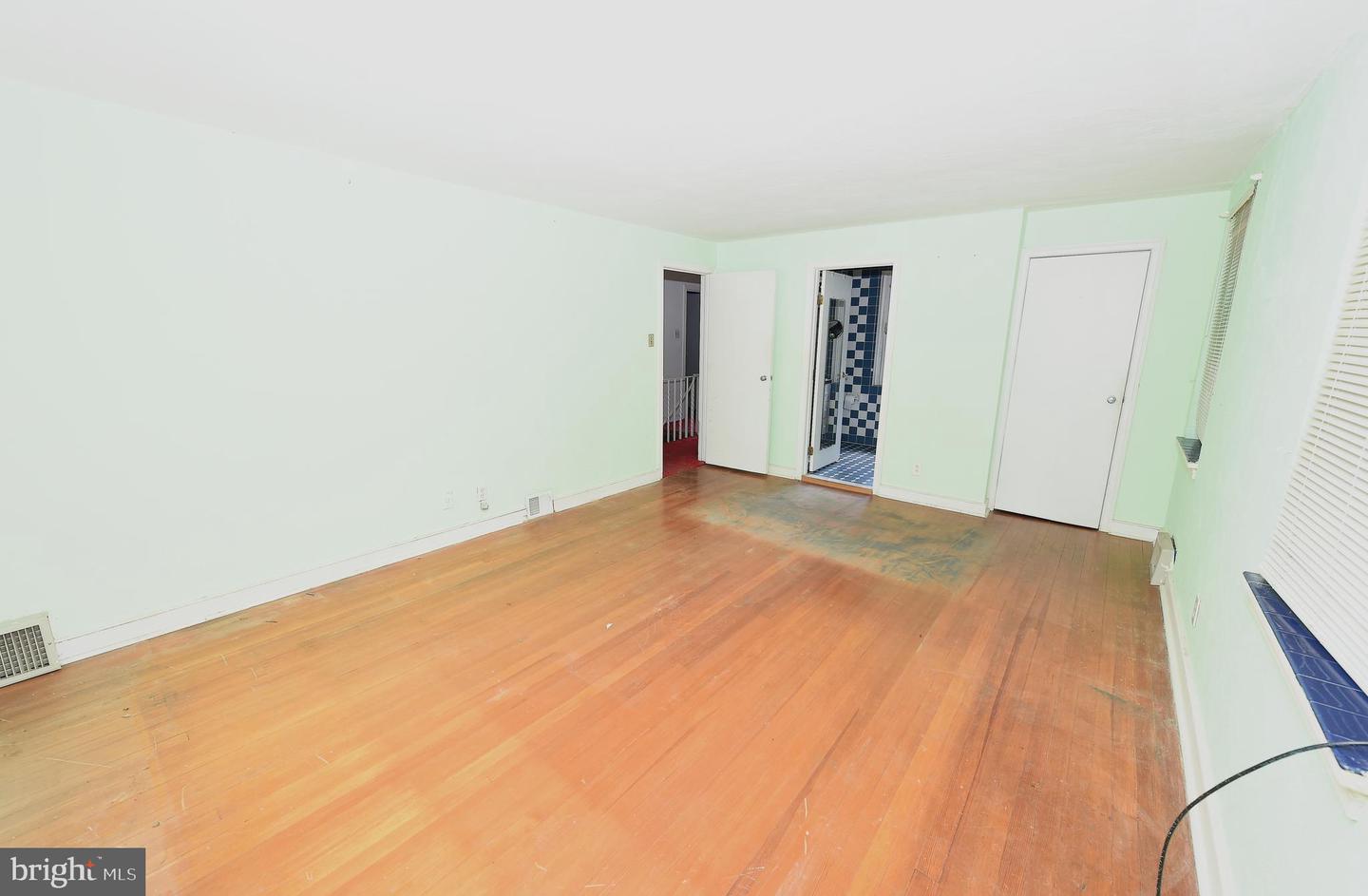 8231 New Second St Property Photo 36